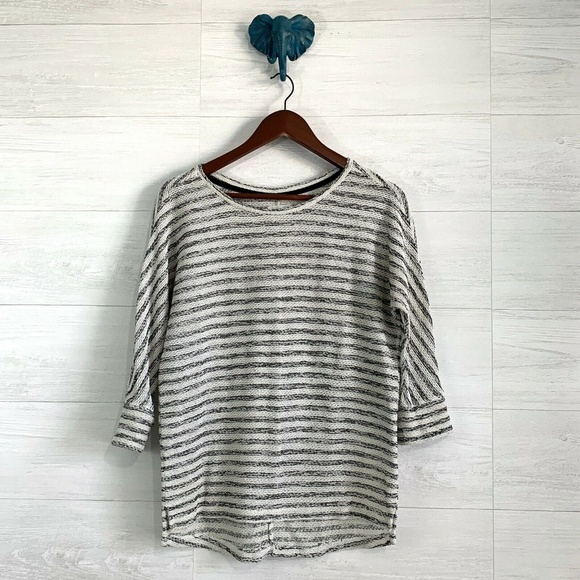 Lou & Grey Sweaters - Lou & Grey Marled Thin Knit 3/4 Slv Sweater